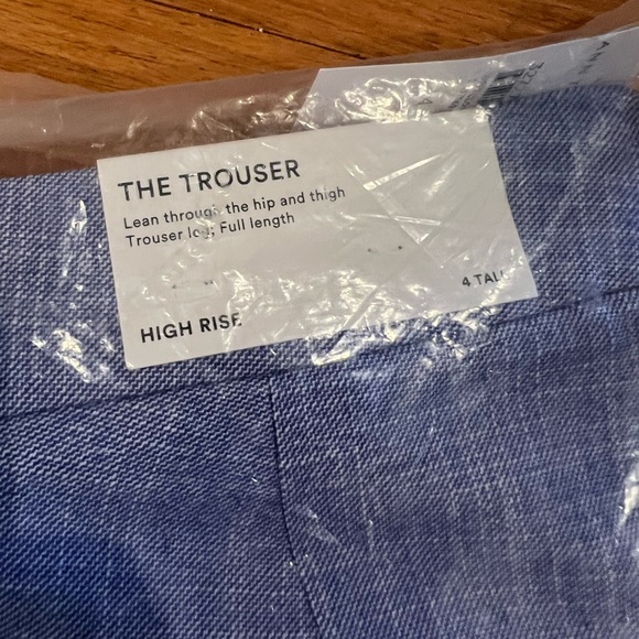 High Rise Trouser In Cross Weave - Picture 4 of 6